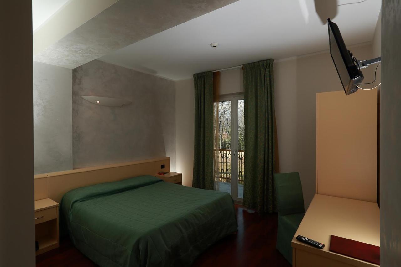Caprice Hotell Avigliana Exteriör bild
