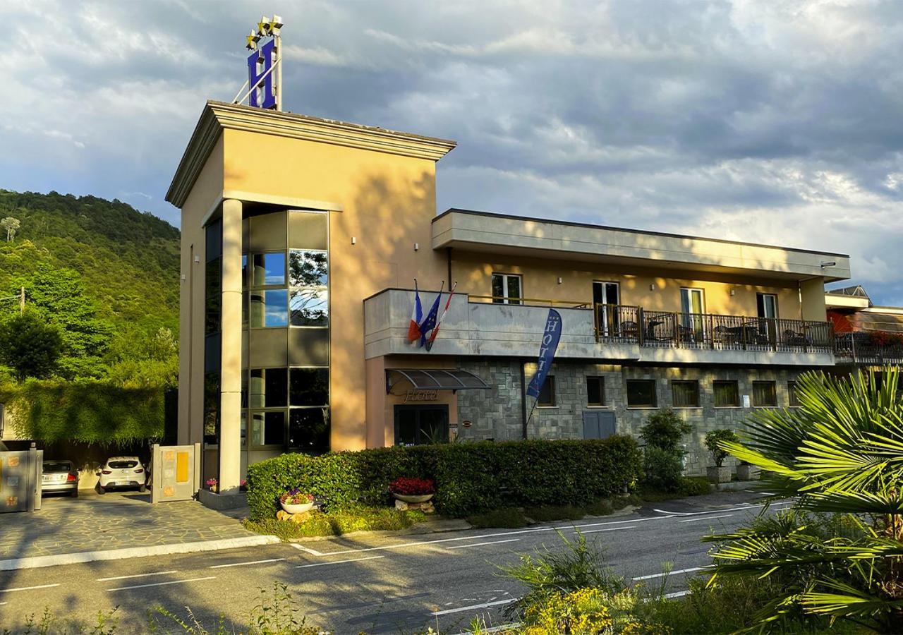 Caprice Hotell Avigliana Exteriör bild