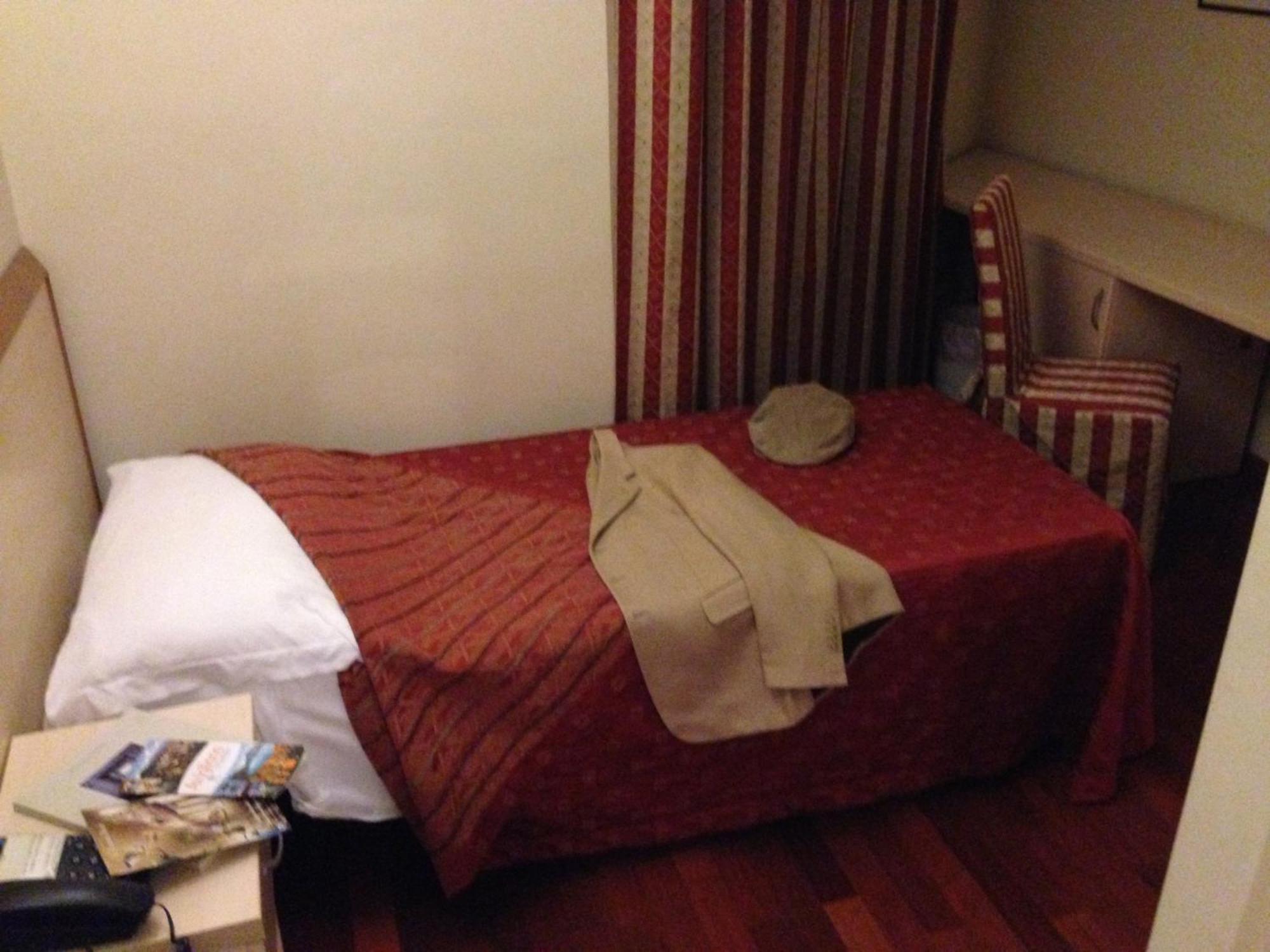 Caprice Hotell Avigliana Rum bild