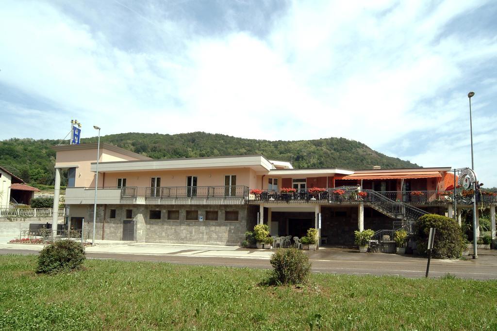 Caprice Hotell Avigliana Exteriör bild